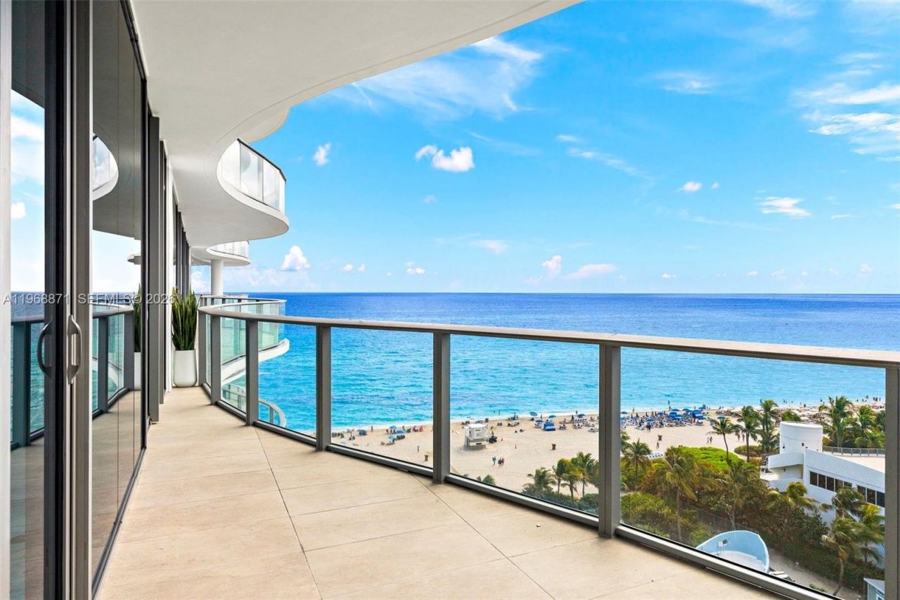 17475 Collins Ave, Unit 703, Sunny Isles Beach, FL 33160 Photo