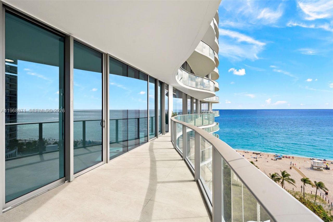 17475 Collins Ave, Unit 703, Sunny Isles Beach, FL 33160 Photo