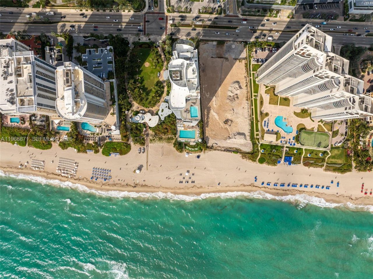 17475 Collins Ave, Unit 703, Sunny Isles Beach, FL 33160 Photo