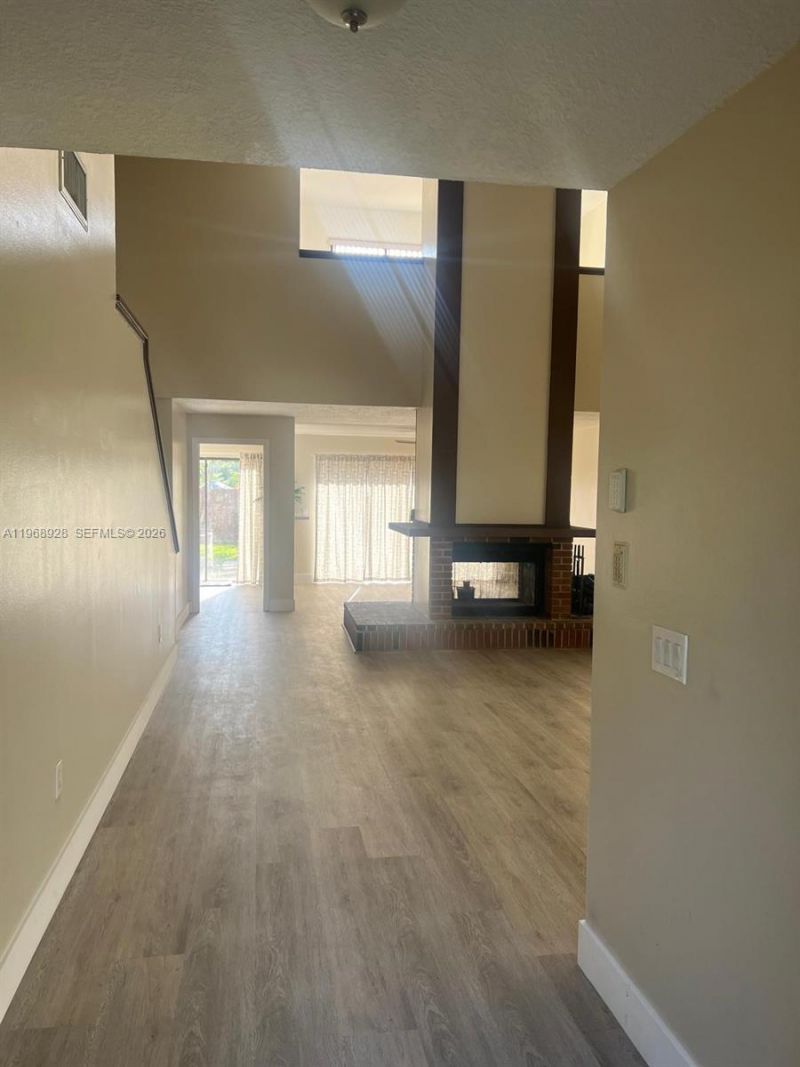 15000 SW 91st Ter , Miami, FL 33196 Photo