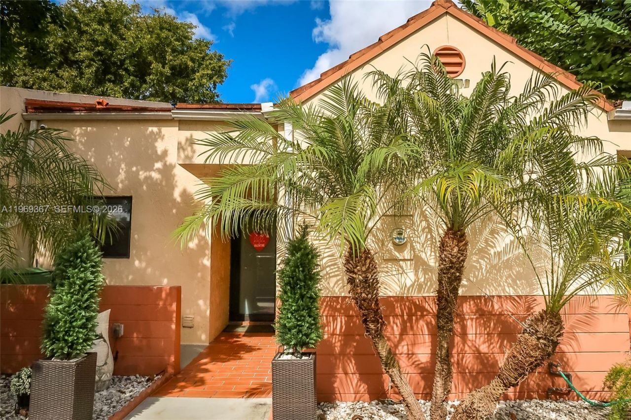 14911 SW 88th Ter , Unit 14911, Miami, FL 33196 Photo