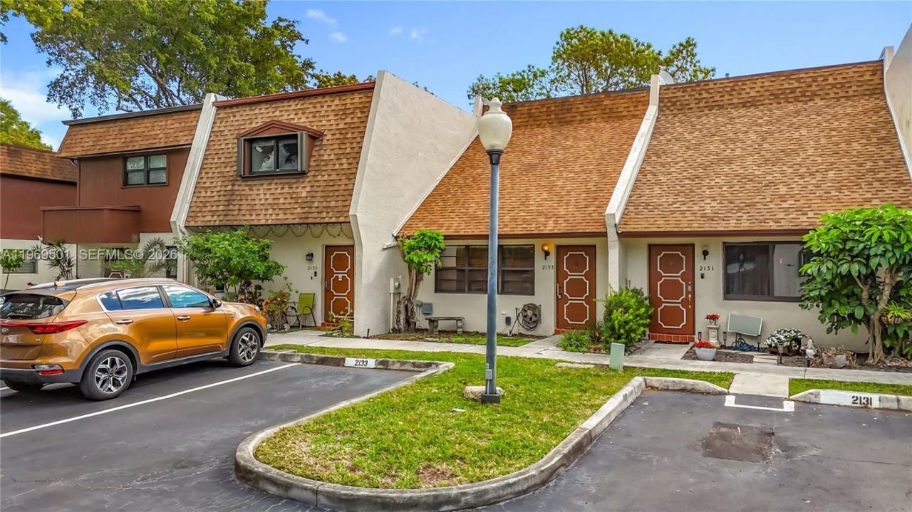 2133 N 14th Ave, Unit 1, Hollywood, FL 33020 Photo