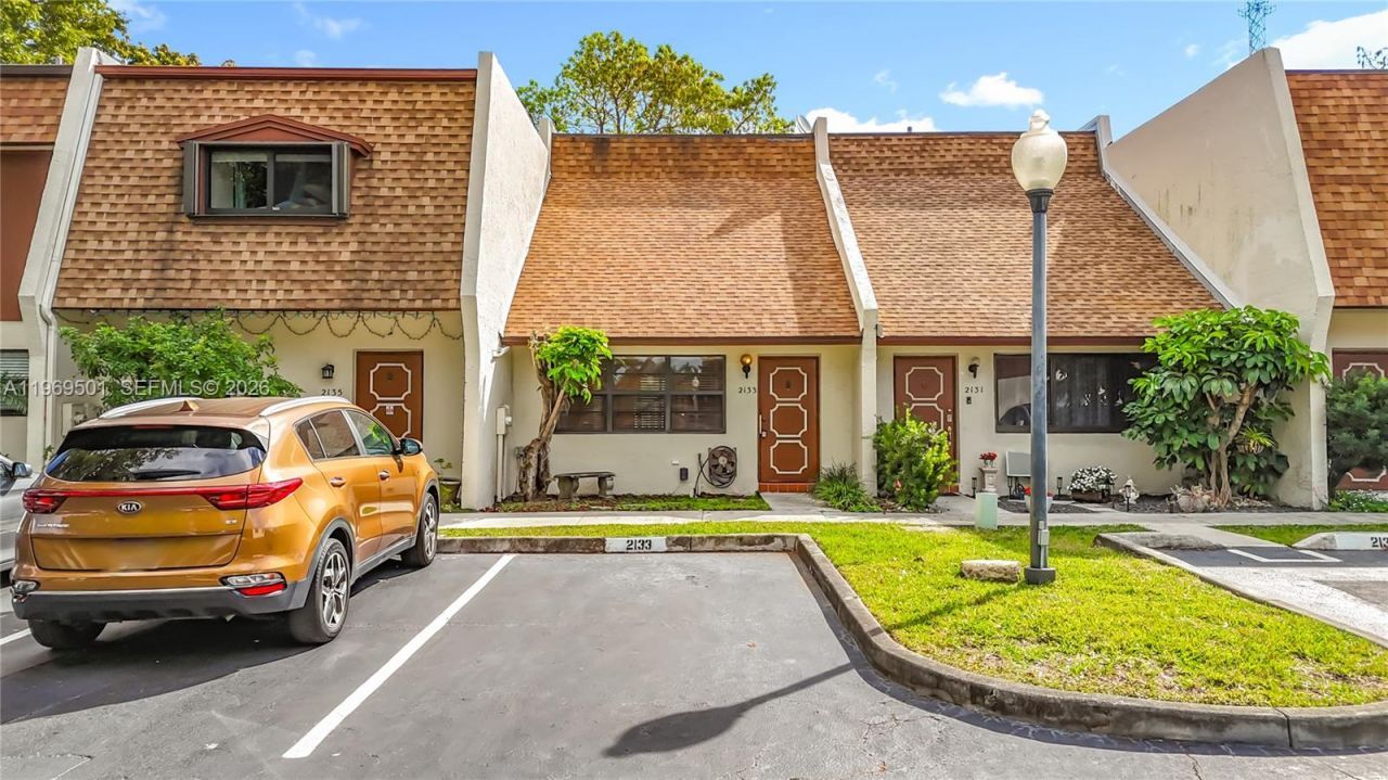 2133 N 14th Ave, Unit 1, Hollywood, FL 33020 Photo