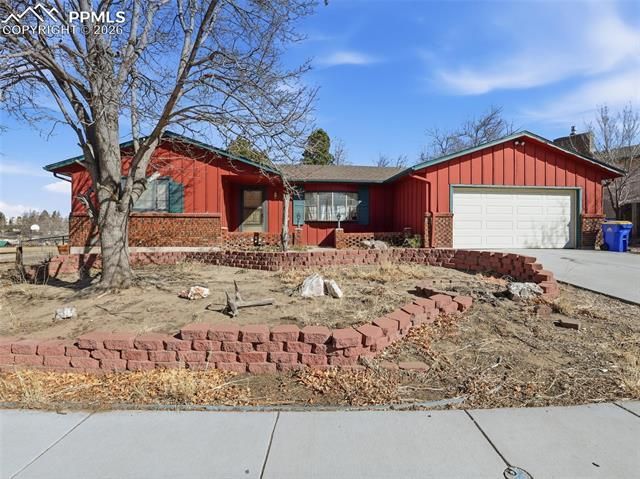 1186 Applewood Drive, Colorado Springs, CO 80907 Main Photo