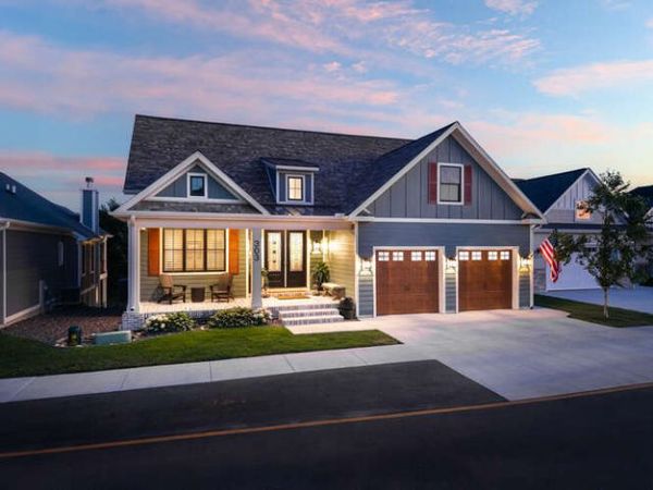 303 Leeward Way, Ottawa, IL 61350