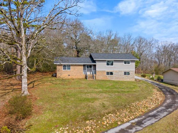 5065 Shoals Lane, Chattanooga, TN 37416