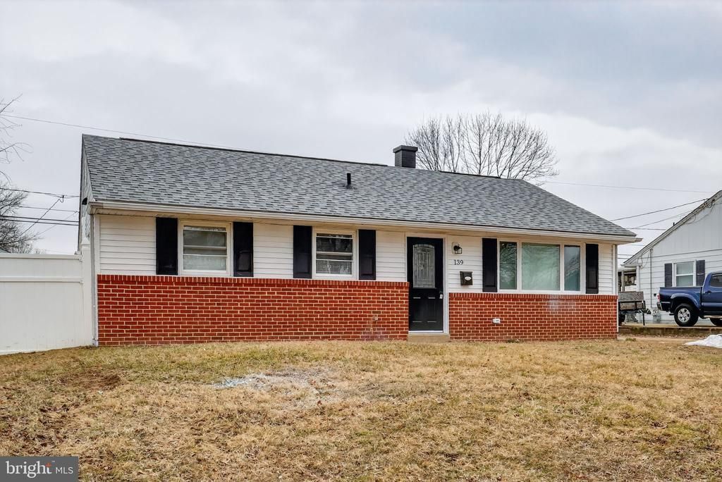 139 Cross Avenue, New Castle, DE 19720 Main Photo