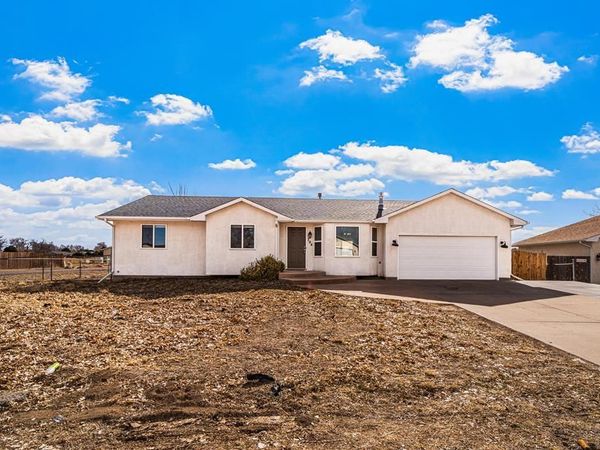704 S Aguilar Dr, Pueblo West, CO 81007
