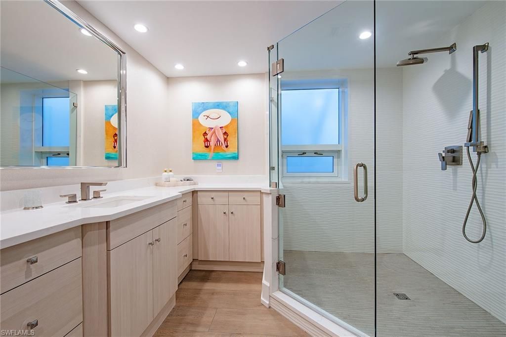 9235 Gulf Shore Dr, Unit TL2, Naples, FL 34108 Photo