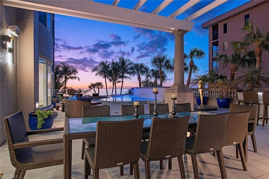 9235 Gulf Shore Dr, Unit TL2, Naples, FL 34108 Photo