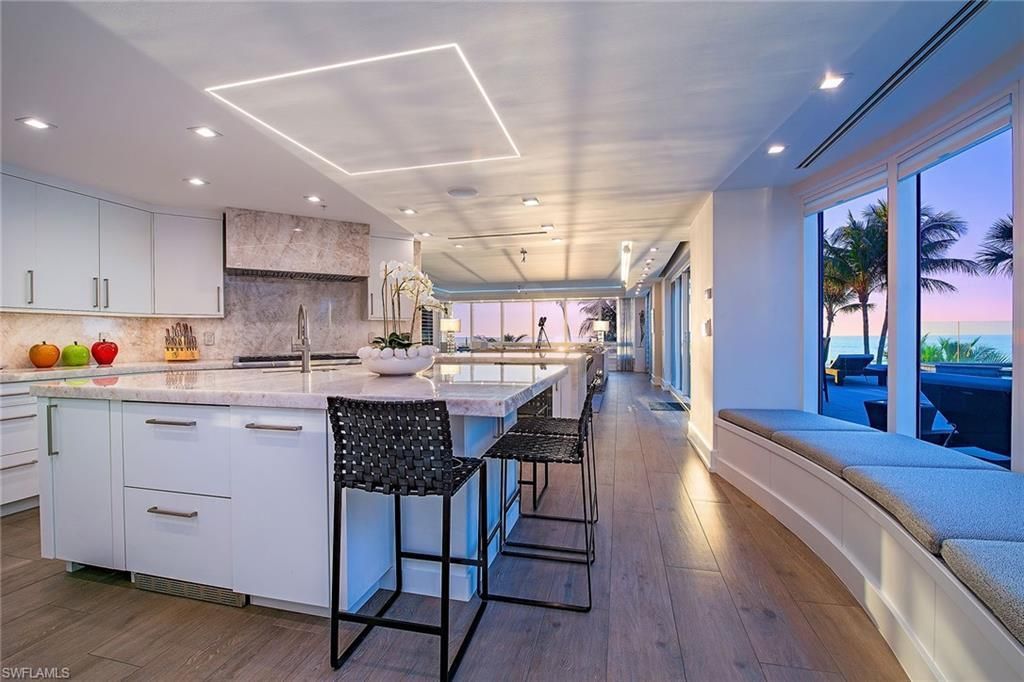 9235 Gulf Shore Dr, Unit TL2, Naples, FL 34108 Photo