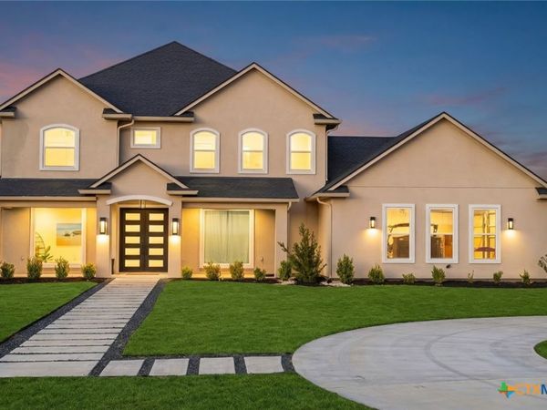 477 Willow Moon Ranch Road, Crawford, TX 76638