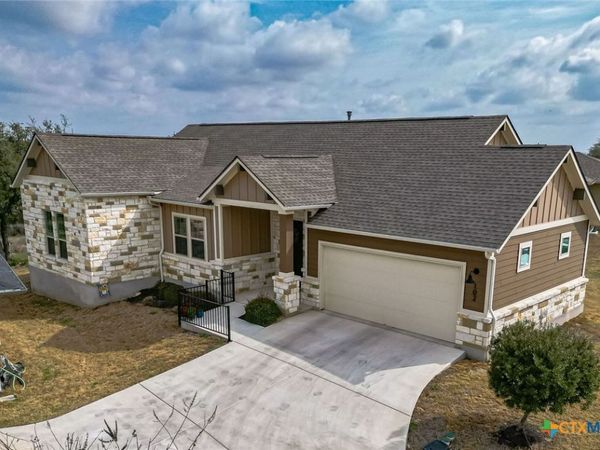 113 Mulligan Drive , Unit 102, San Marcos, TX 78666