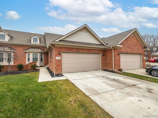 13419 Shire Lane, Southgate, MI 48195
