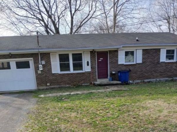 1807 Midland Rd, Shelbyville, TN 37160