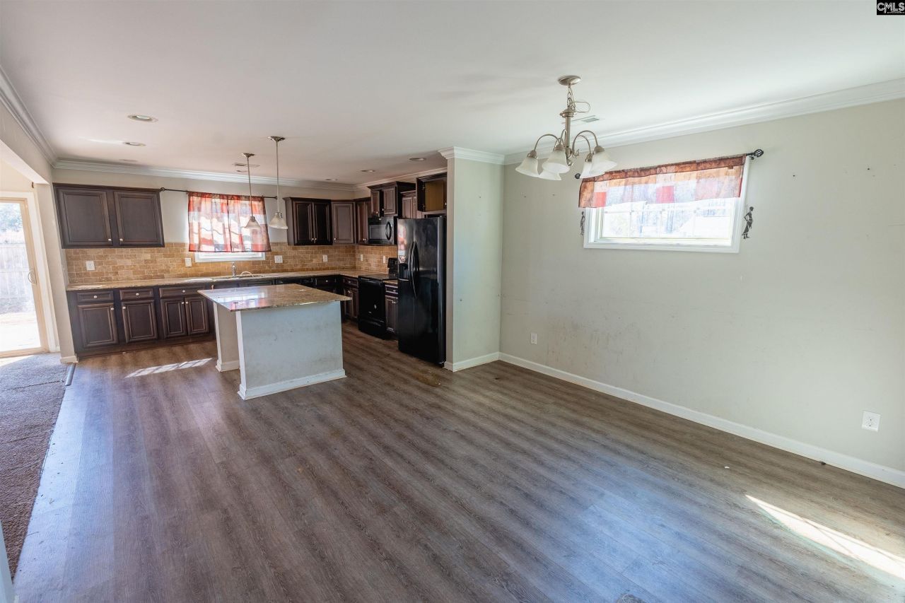 228 Coppice Lane  Photo 9