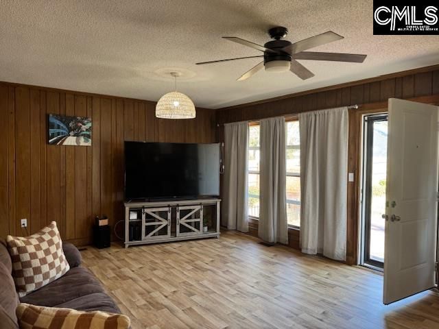 630 Highland Street Photo 14