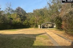 630 Highland Street photo 4