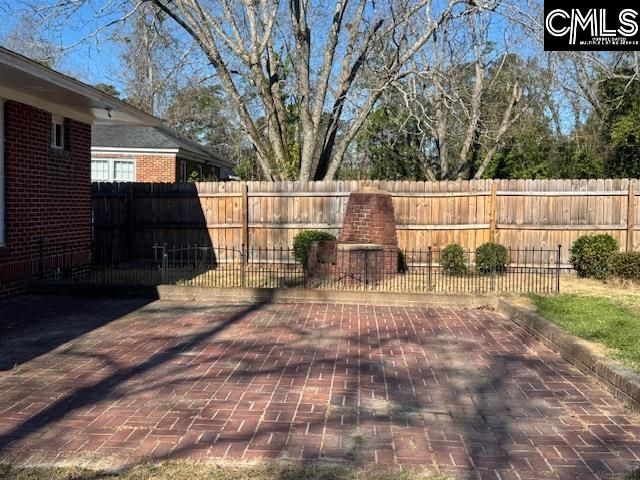 630 Highland Street Photo 4