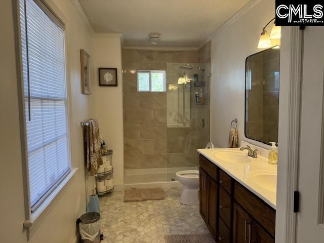 630 Highland Street Photo 9