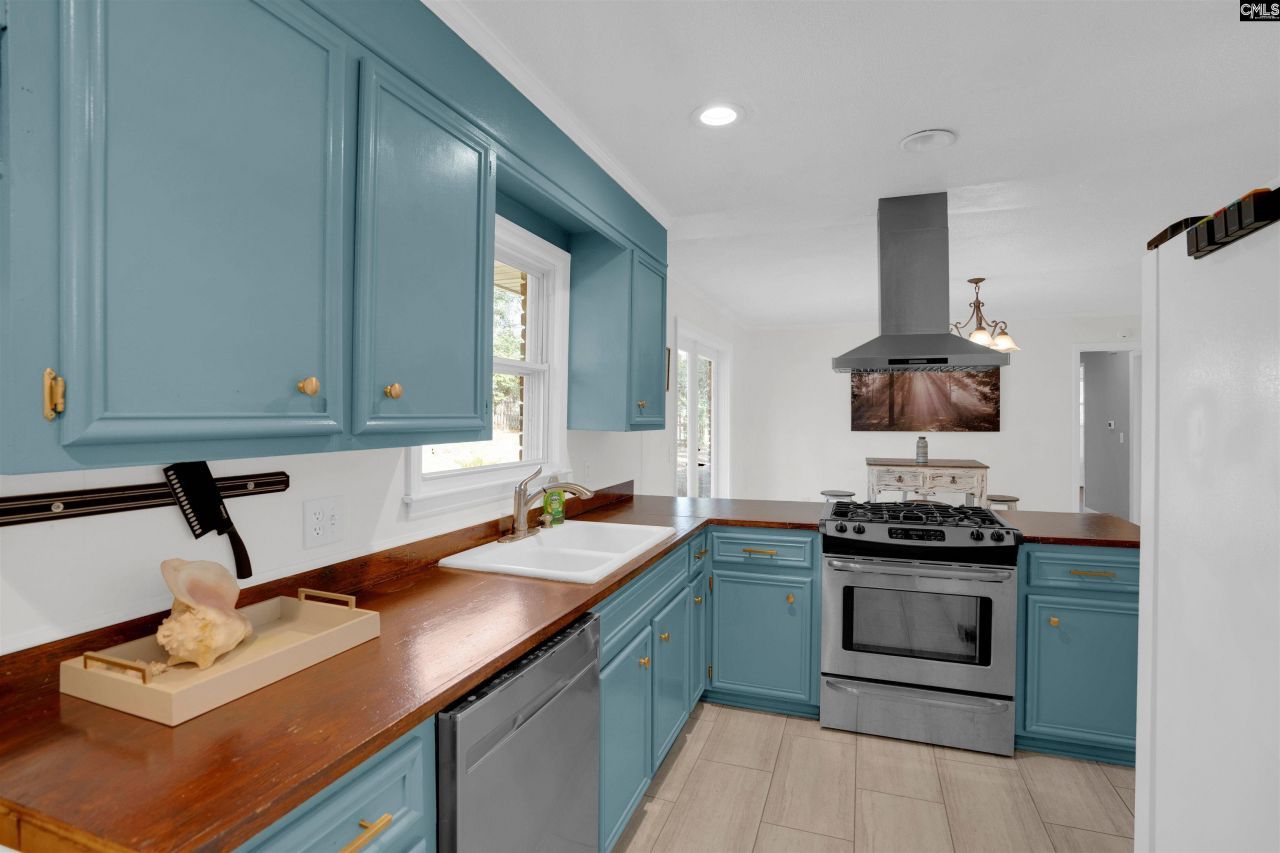 131 Laurel Drive  Photo 10