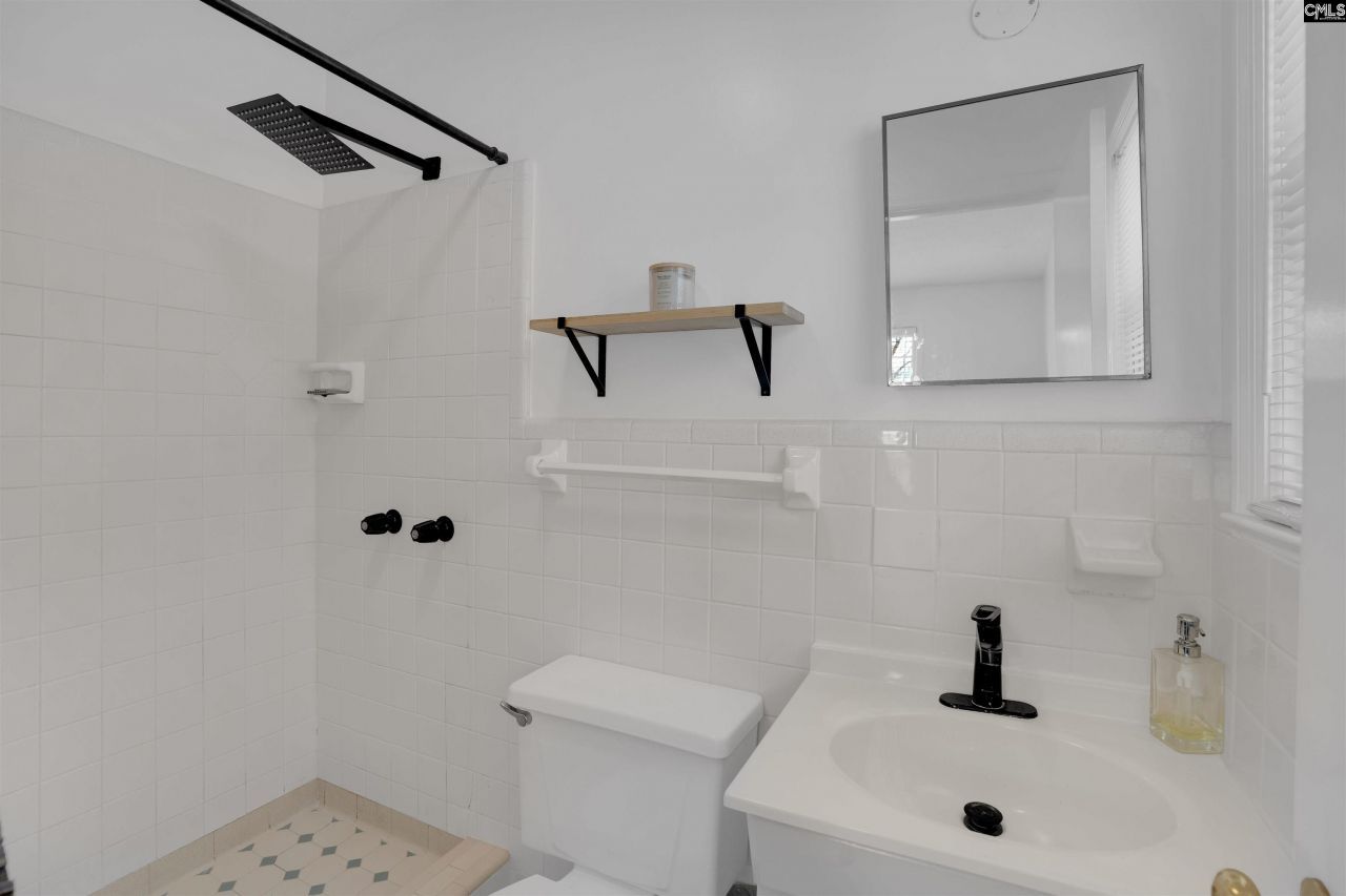 131 Laurel Drive  Photo 15