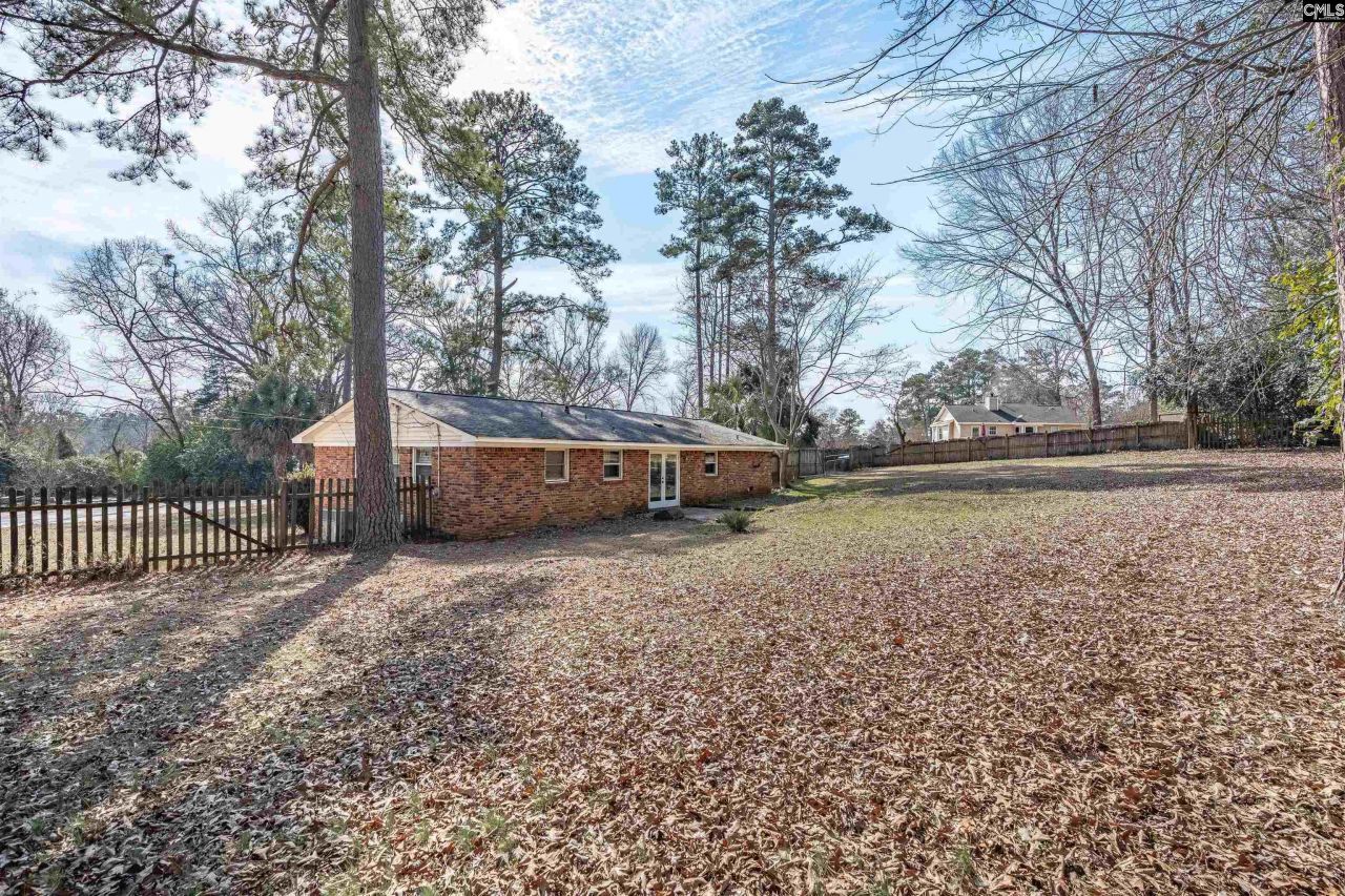 131 Laurel Drive  Photo 32