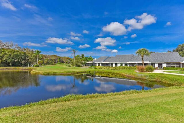 12790 SE Berwick Court, Hobe Sound, FL 33455 Photo