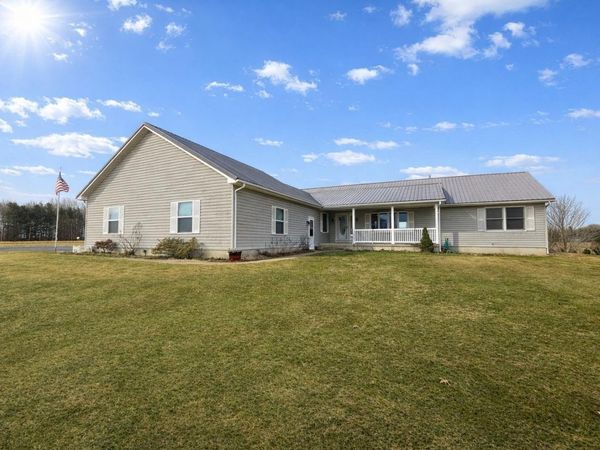 8585 8A Road, Plymouth, IN 46563