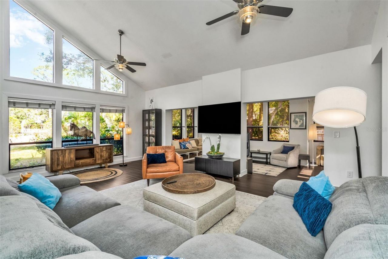 12211 Twin Branch Acres Road, Tampa, FL 33626 Photo