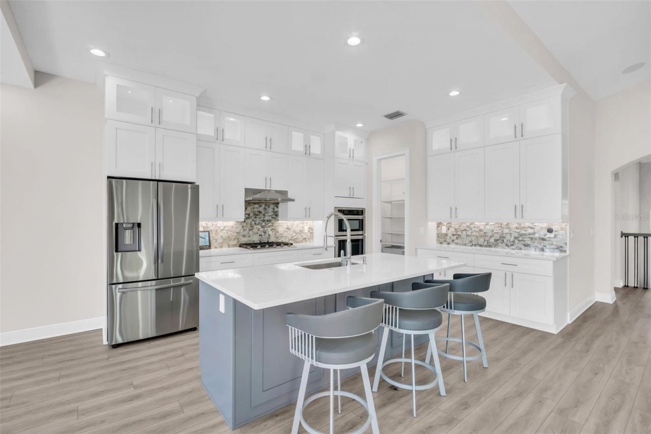 11 Franklin Court S, Unit C, Saint Petersburg, FL 33711 Photo