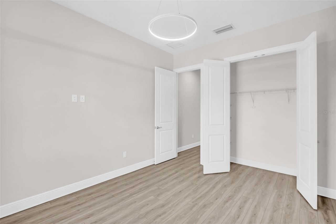 11 Franklin Court S, Unit C, Saint Petersburg, FL 33711 Photo