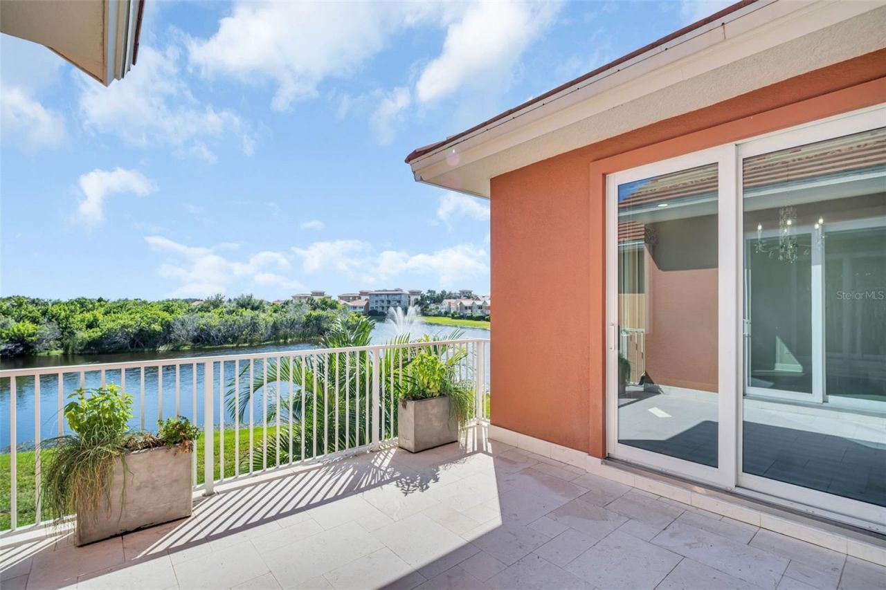 11 Franklin Court S, Unit C, Saint Petersburg, FL 33711 Photo