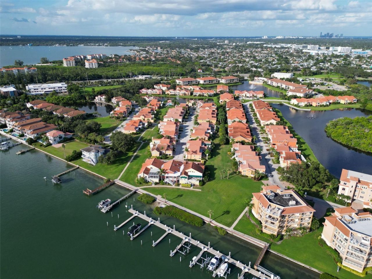 11 Franklin Court S, Unit C, Saint Petersburg, FL 33711 Photo