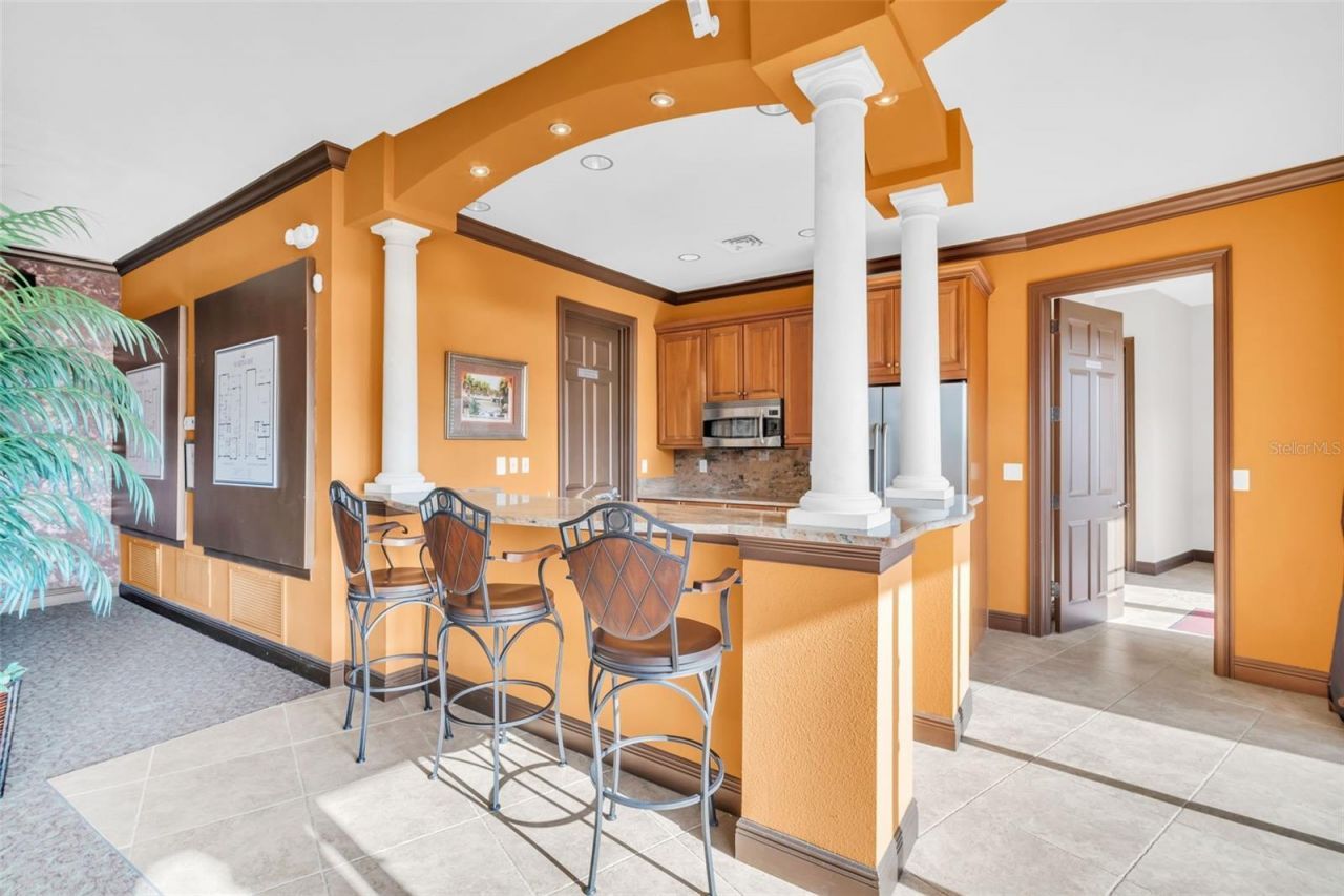 11 Franklin Court S, Unit C, Saint Petersburg, FL 33711 Photo