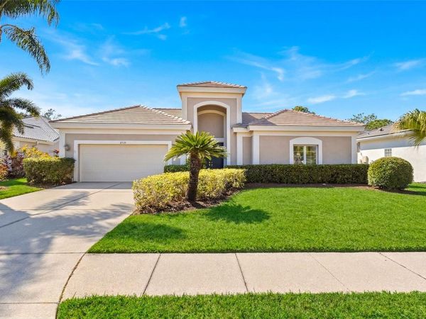 8732 54TH AVENUE E, BRADENTON, FL 34211