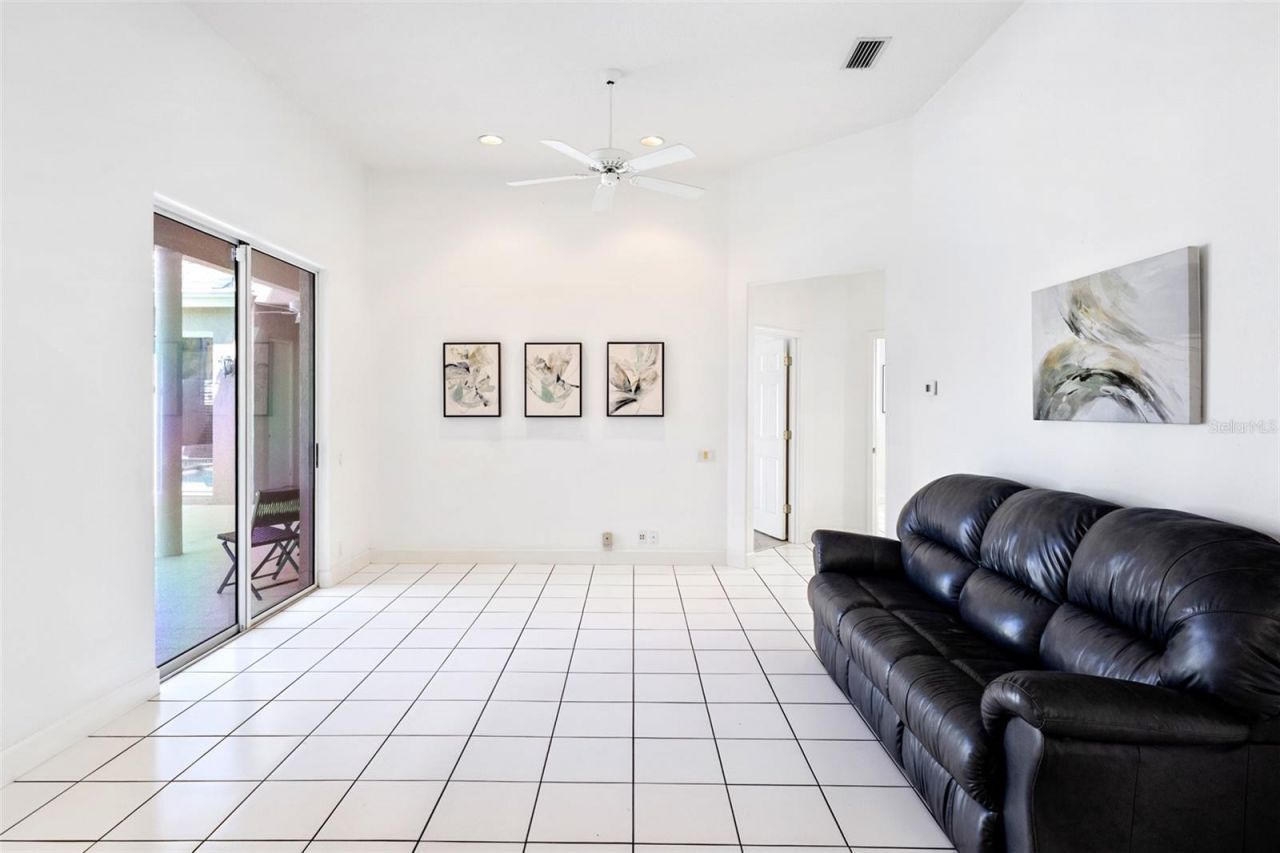 8732 54th Avenue E, Bradenton, FL 34211 Photo