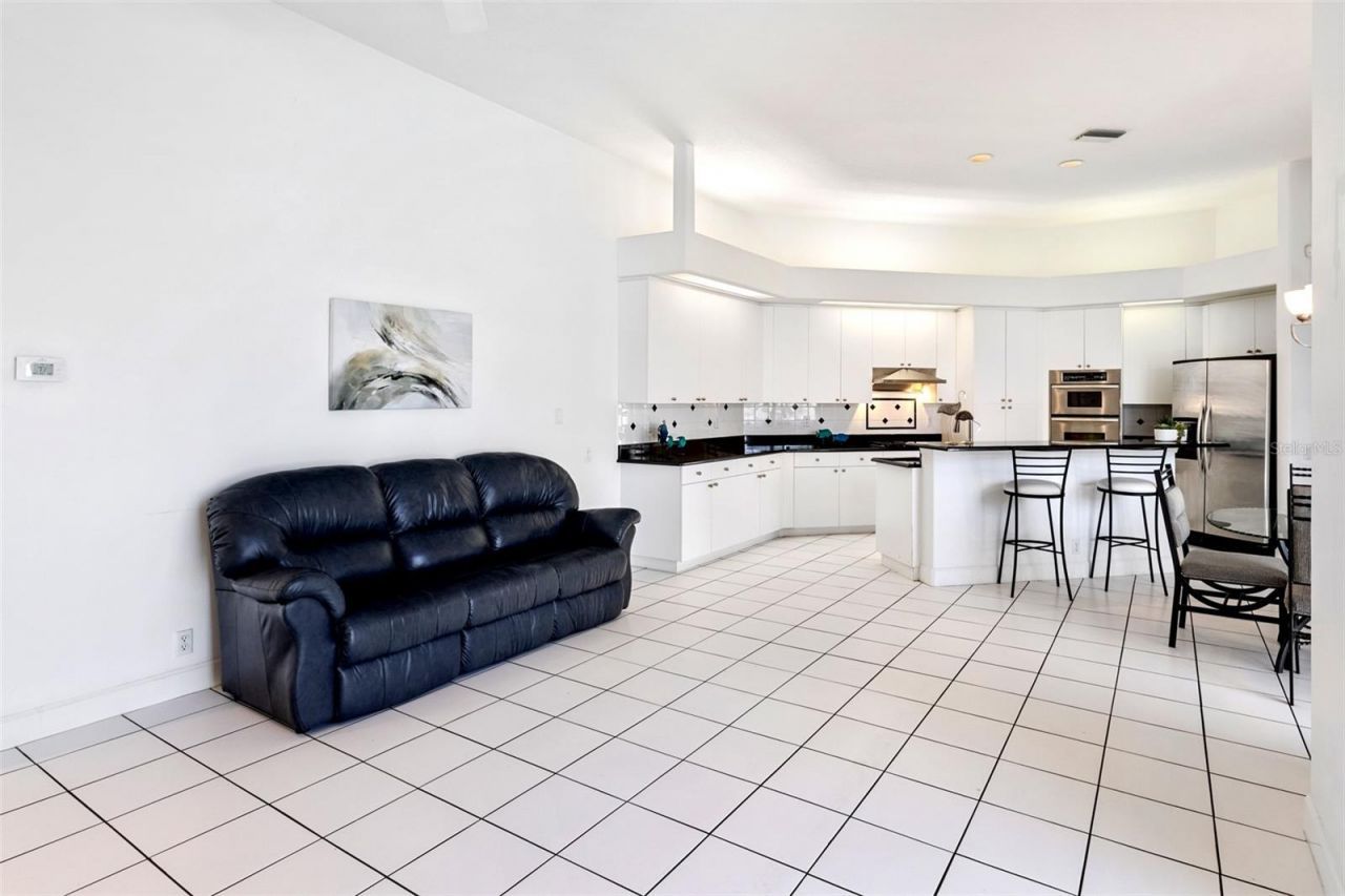 8732 54th Avenue E, Bradenton, FL 34211 Photo