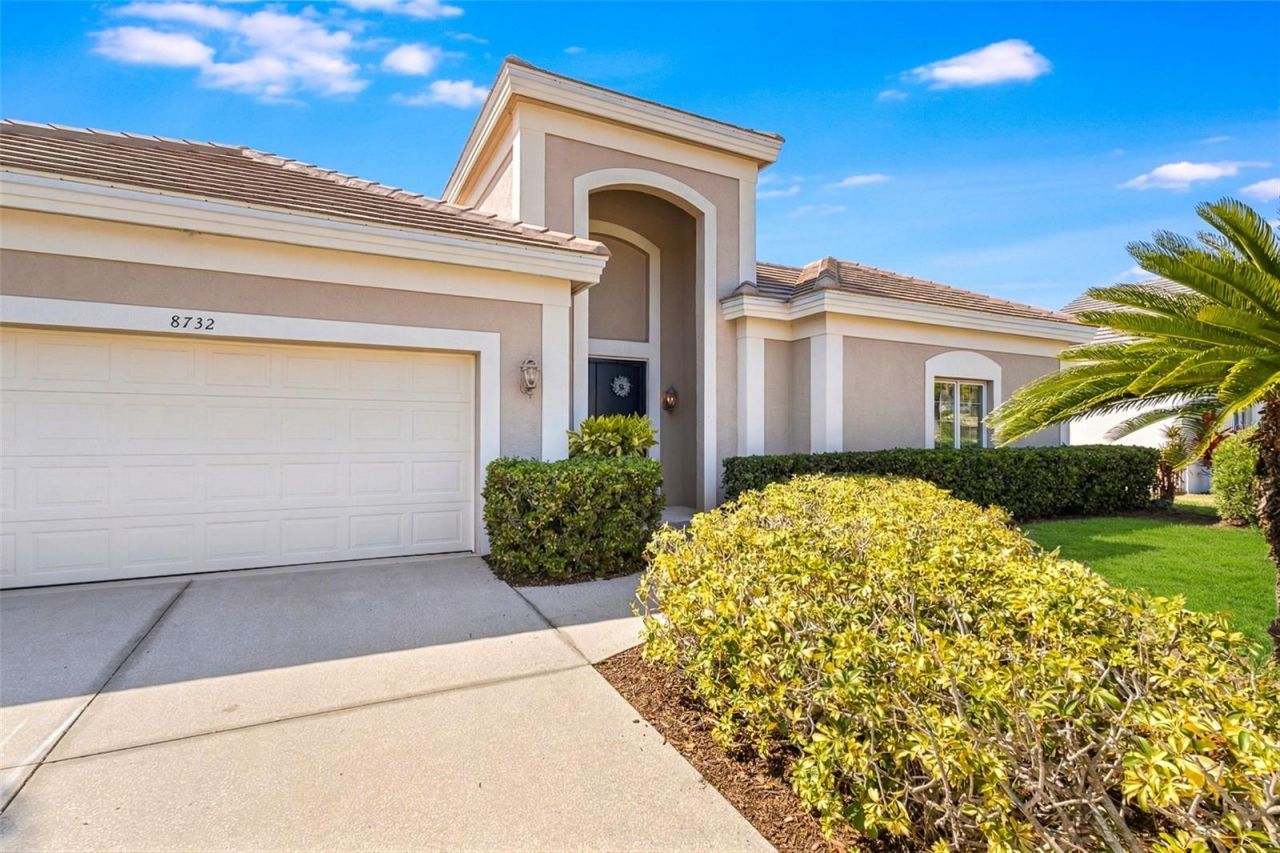 8732 54th Avenue E, Bradenton, FL 34211 Photo