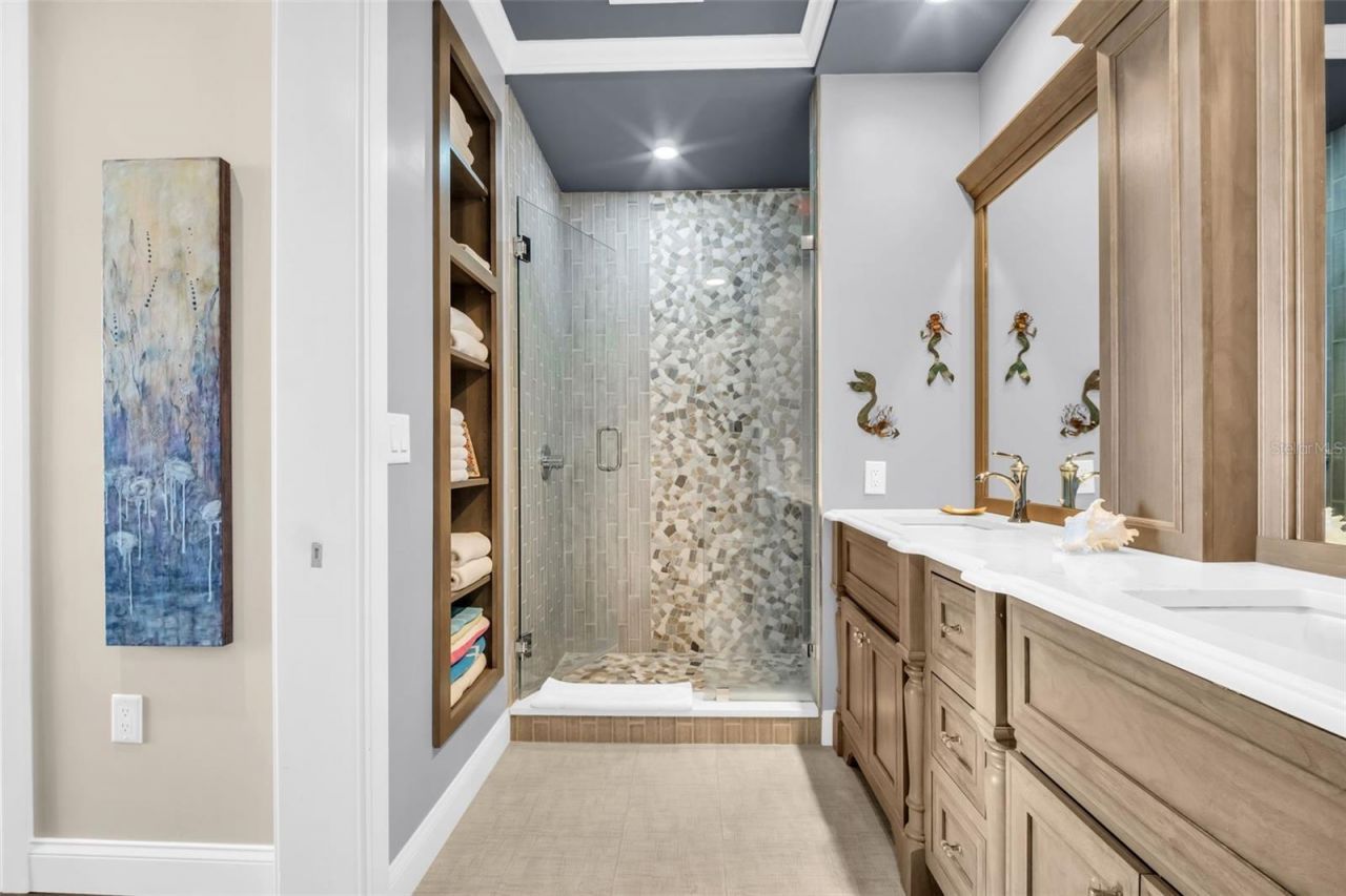 100 1st Avenue N, Unit 3404, Saint Petersburg, FL 33701 Photo