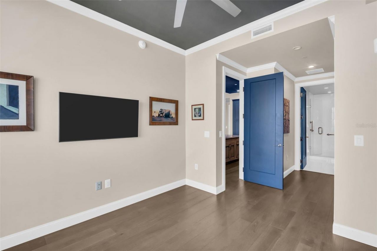 100 1st Avenue N, Unit 3404, Saint Petersburg, FL 33701 Photo