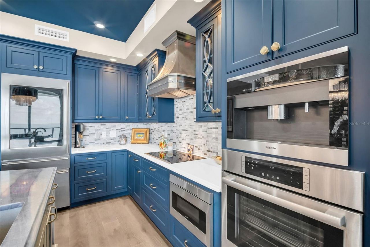 100 1st Avenue N, Unit 3404, Saint Petersburg, FL 33701 Photo