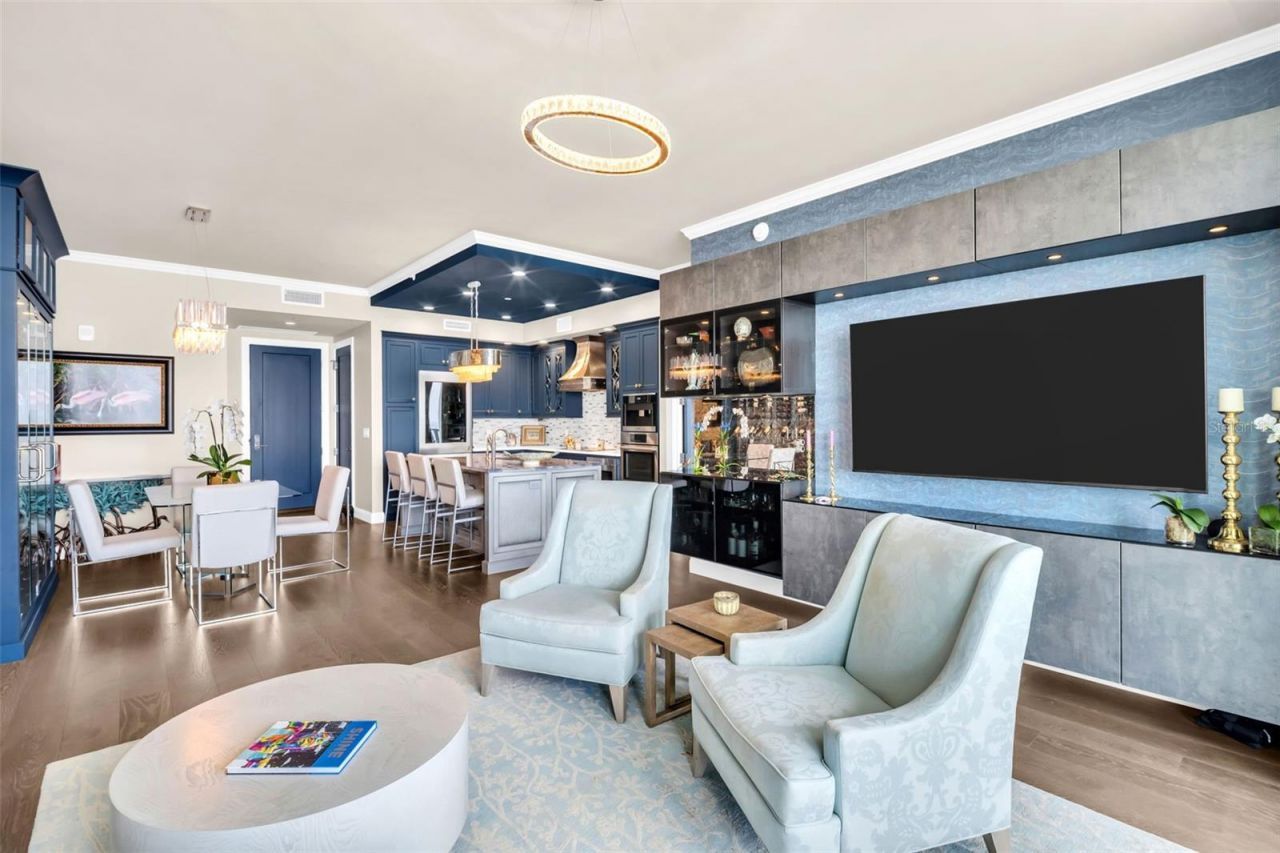 100 1st Avenue N, Unit 3404, Saint Petersburg, FL 33701 Photo