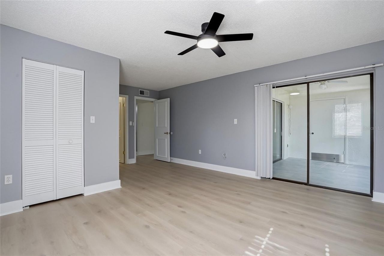 2682 Sabal Springs Circle, Unit 204, Clearwater, FL 33761 Photo