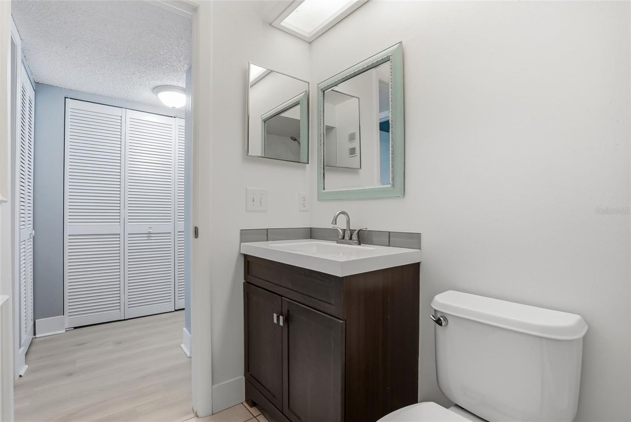 2682 Sabal Springs Circle, Unit 204, Clearwater, FL 33761 Photo