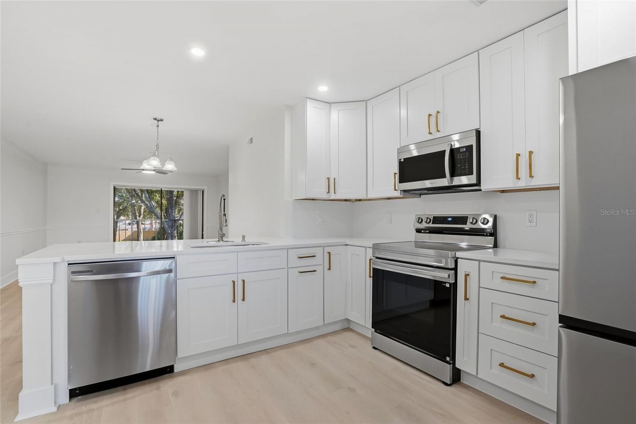2682 Sabal Springs Circle, Unit 204, Clearwater, FL 33761 Photo