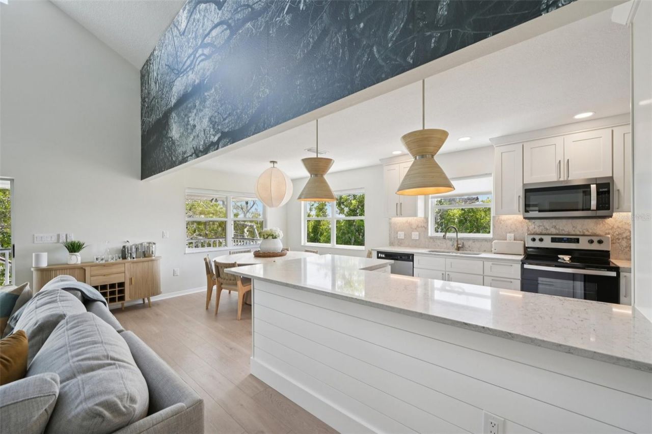 108 Pelican Drive, Anna Maria, FL 34216 Photo