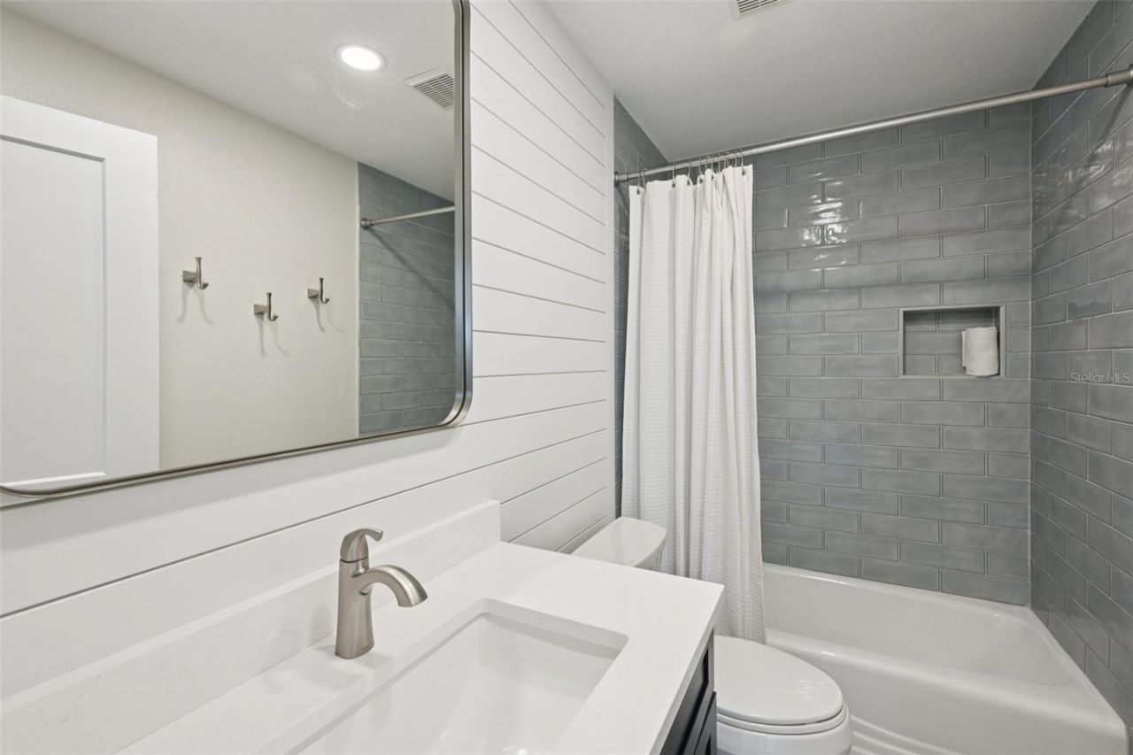 108 Pelican Drive, Anna Maria, FL 34216 Photo