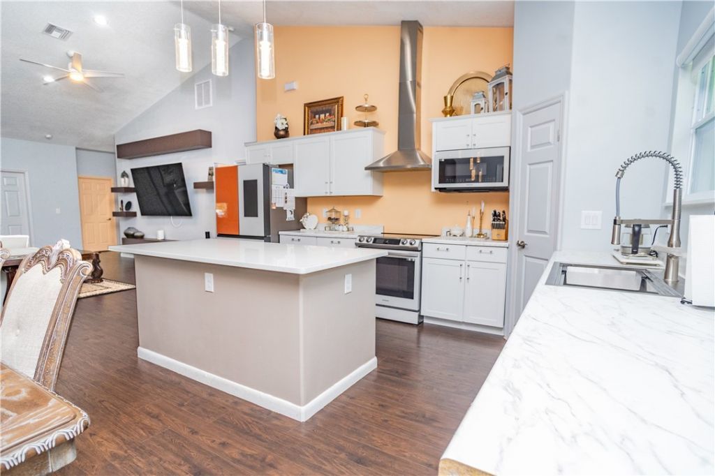 922 Clearmont Street, Sebastian, FL 32958 Photo