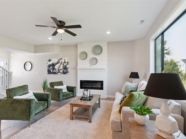 7000 Lake Ridge Avenue, Unit 67, Des Moines, IA 50320